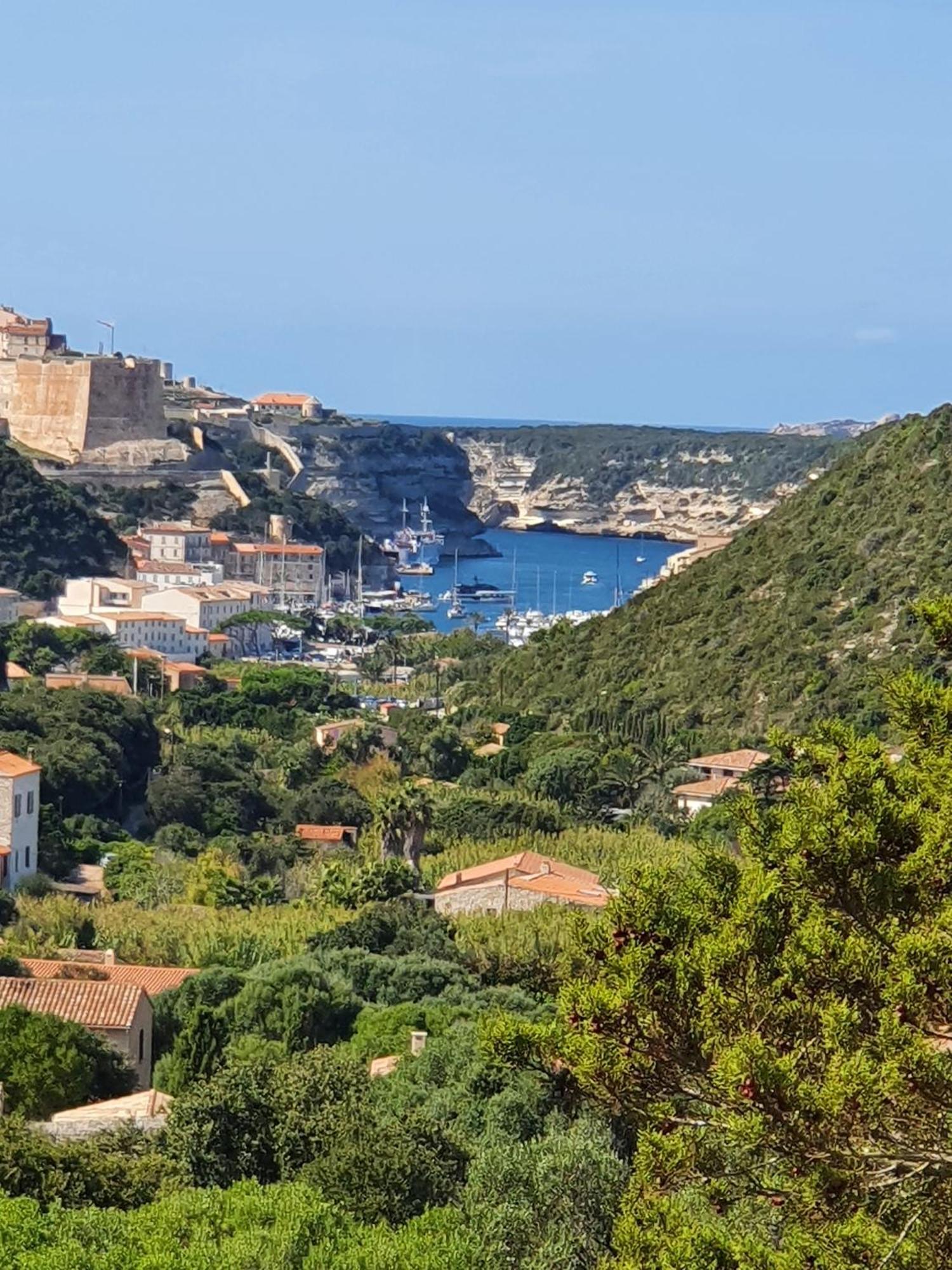 بونيفَسْيو Villa Petra Bianca Suite & Chambre A 10Mn A Pied Du Port De Bonifacio المظهر الخارجي الصورة