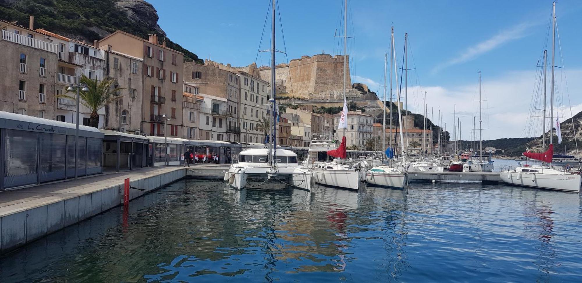 بونيفَسْيو Villa Petra Bianca Suite & Chambre A 10Mn A Pied Du Port De Bonifacio المظهر الخارجي الصورة
