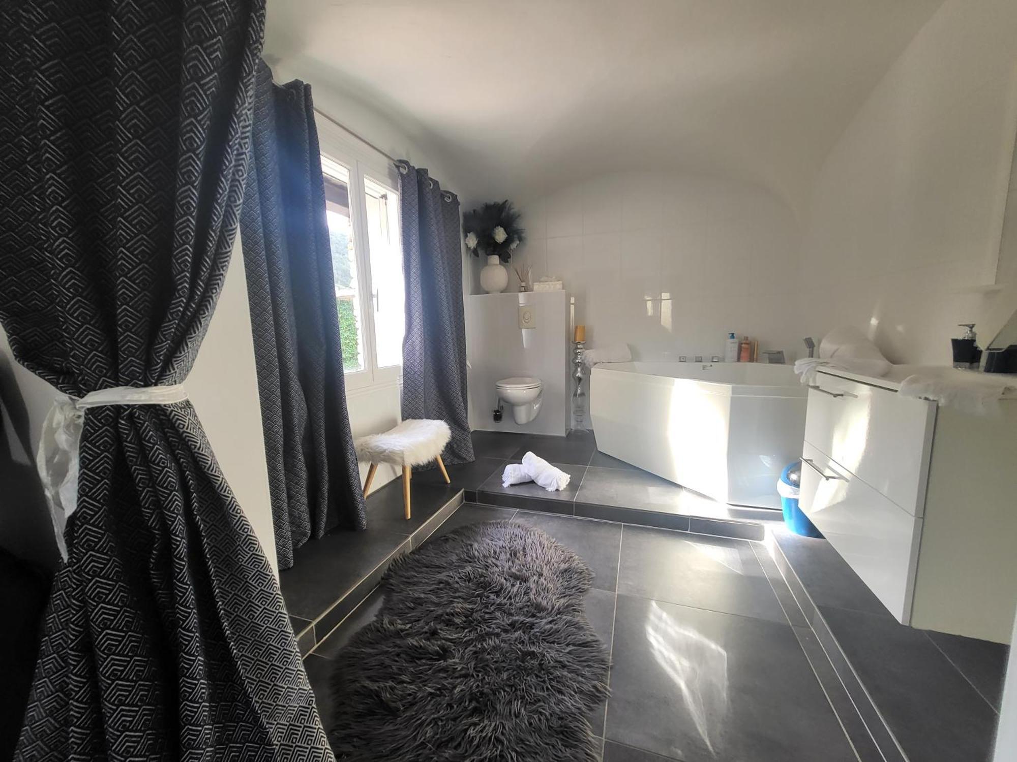 بونيفَسْيو Villa Petra Bianca Suite & Chambre A 10Mn A Pied Du Port De Bonifacio المظهر الخارجي الصورة