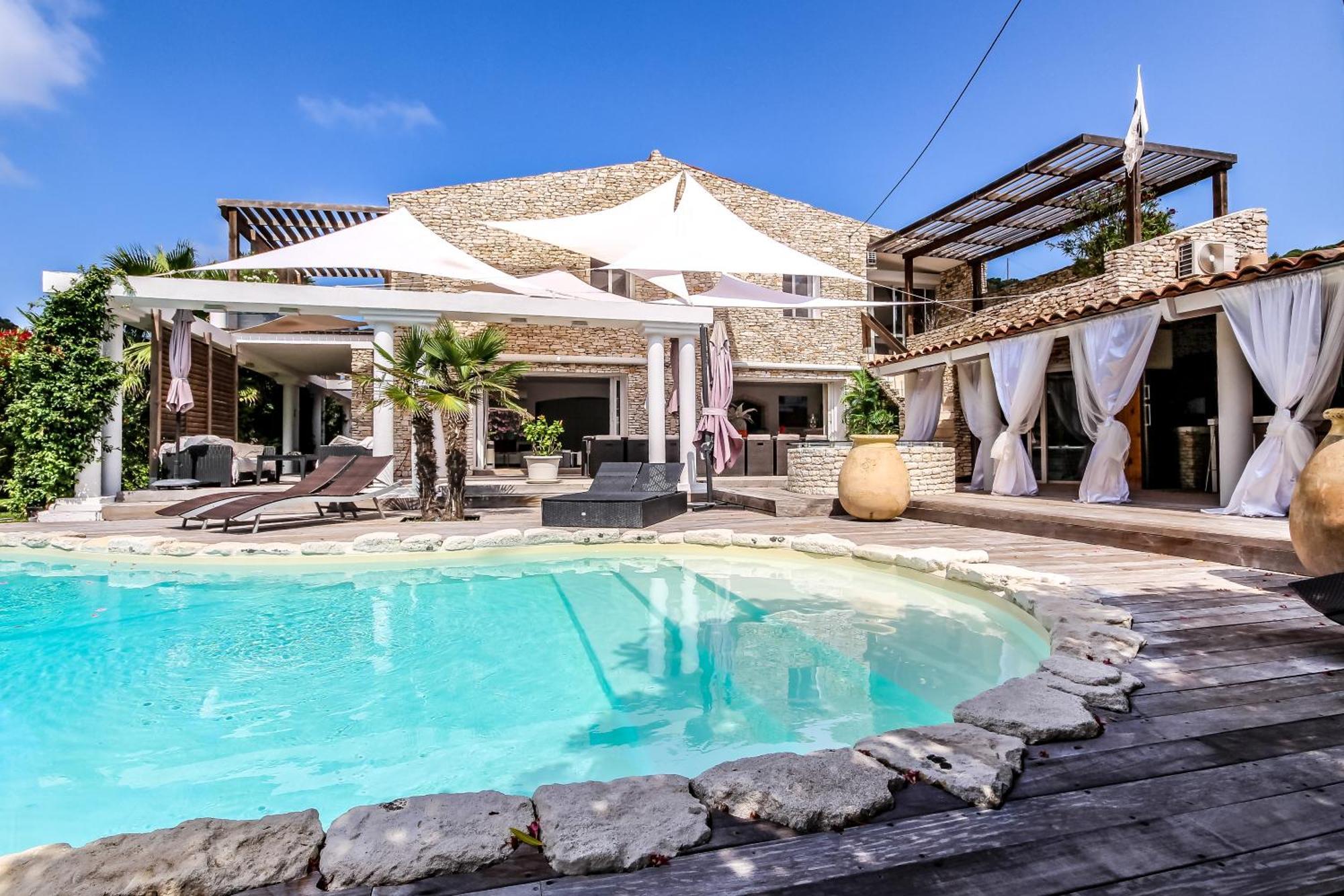 بونيفَسْيو Villa Petra Bianca Suite & Chambre A 10Mn A Pied Du Port De Bonifacio المظهر الخارجي الصورة
